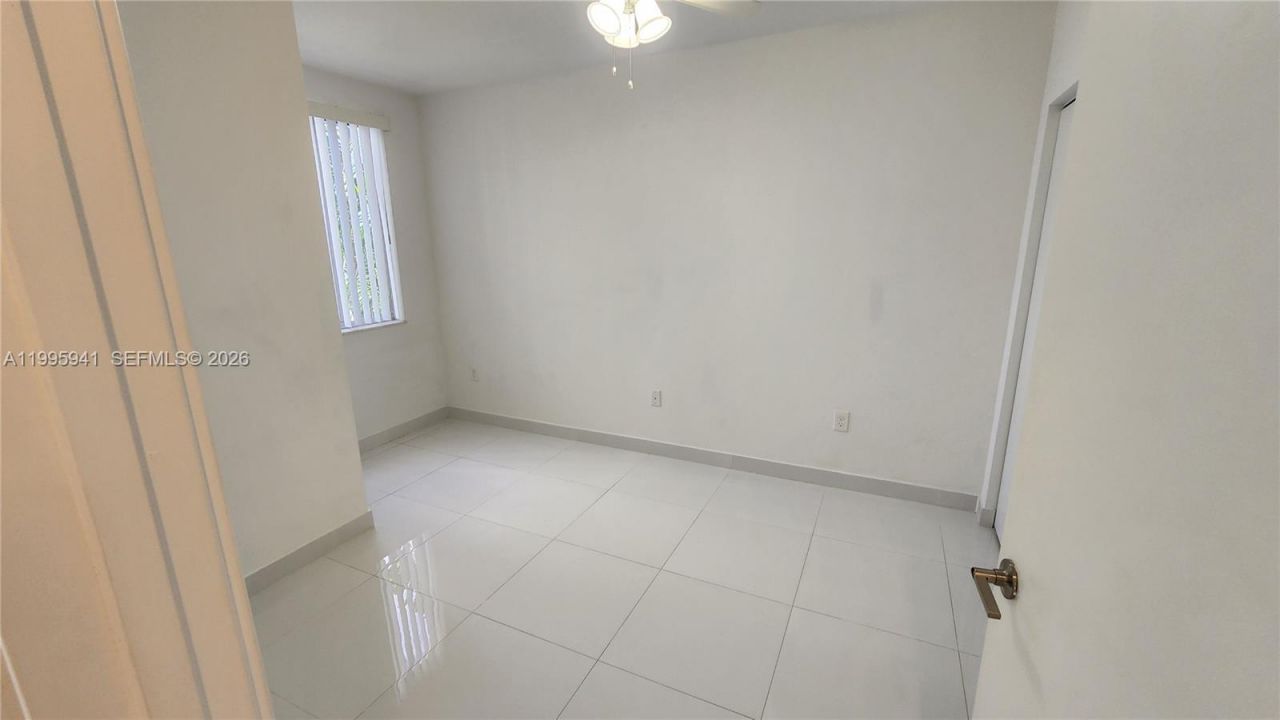 2651 NE 212th Ter, Unit 306, Miami, FL 33180 Photo