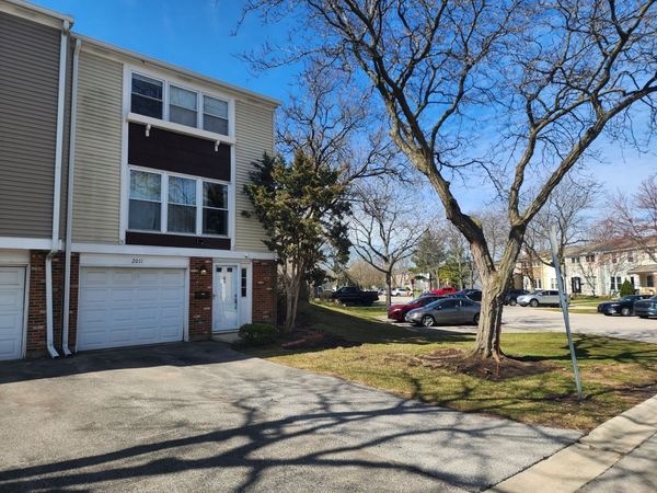 2011 Farnham Court , Schaumburg, IL 60194