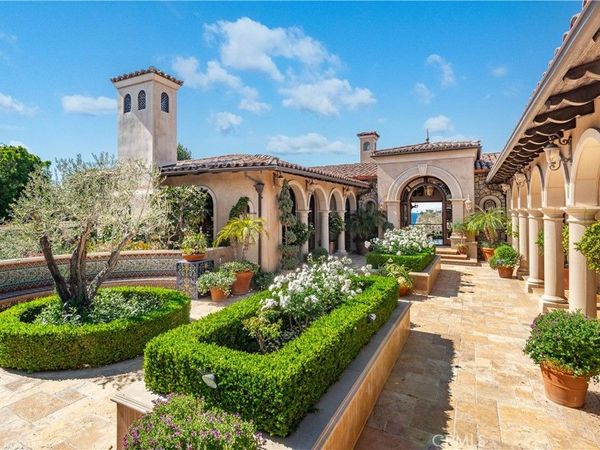 2729 Via Oleadas, Palos Verdes Estates, CA 90274