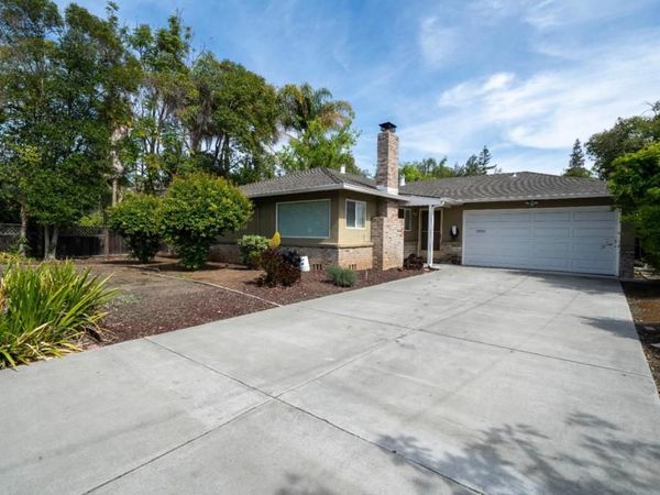 792 E Meadow Drive , Palo Alto, CA 94303