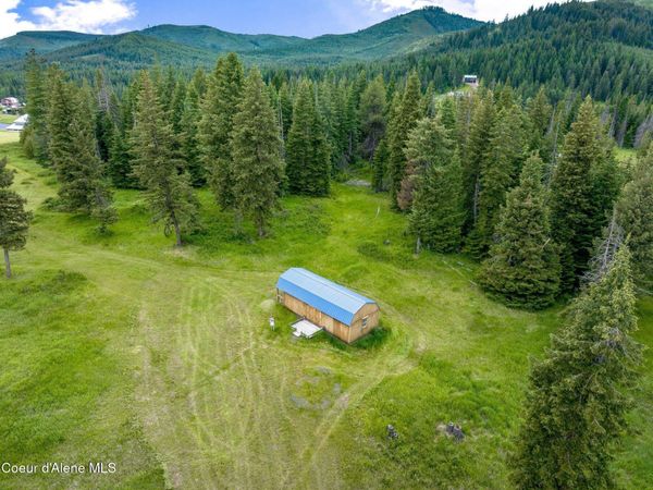 100 Timberline Drive , St. Maries, ID 83861