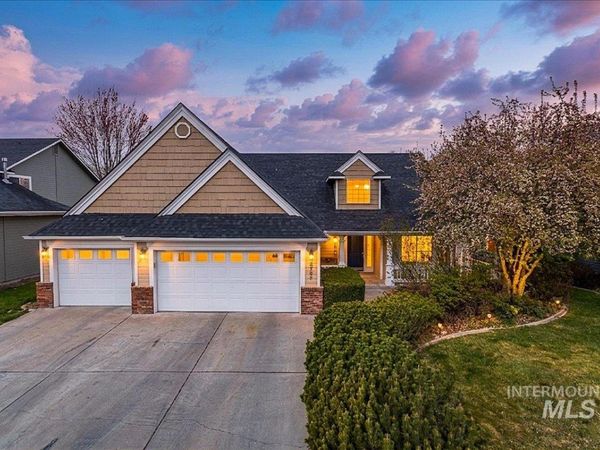 2727 S S Merrimac Pl, Boise, ID 83709