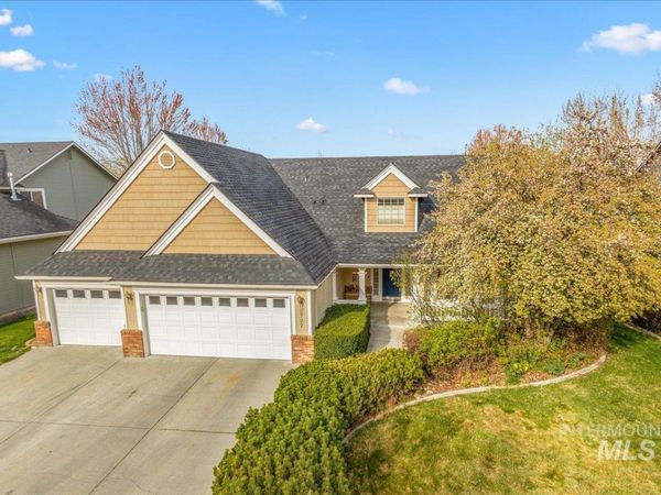 2727 S Merrimac Pl, Boise, ID 83709
