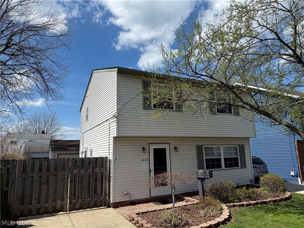 1030 E 349th Street , Eastlake, OH 44095