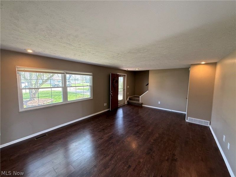 1030 E 349th Street, Eastlake, OH 44095 Photo 9