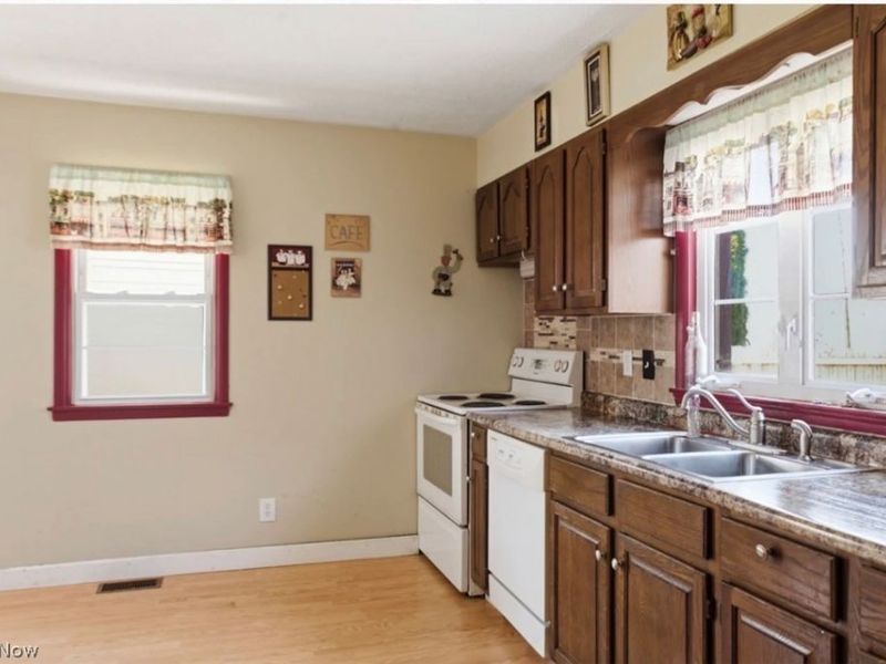 1350 Eastland Avenue SE, Warren, OH 44484 Photo 12