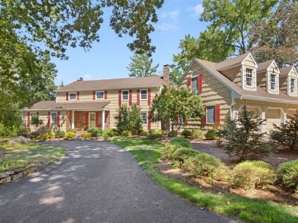 10 Turtleback Rd, Washington, NJ 07830