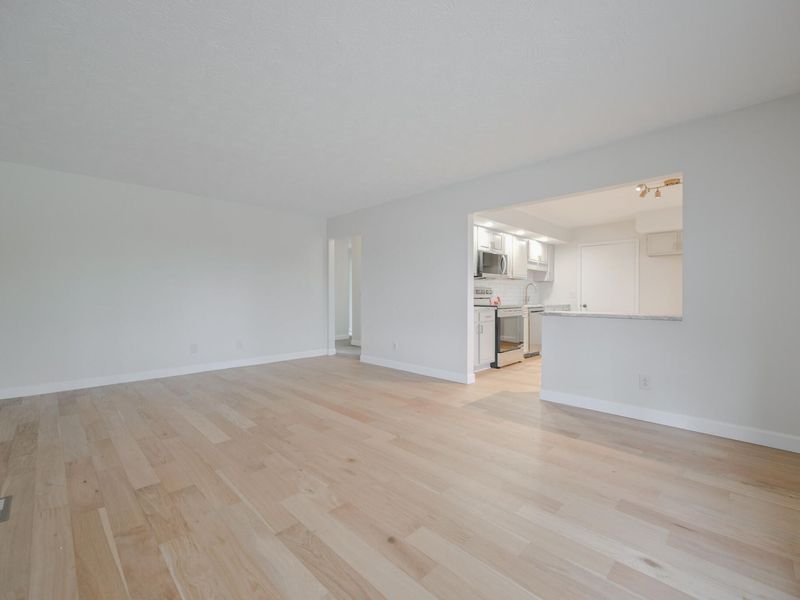 732 Grandview Drive, Springfield, OH 45503 Photo 8