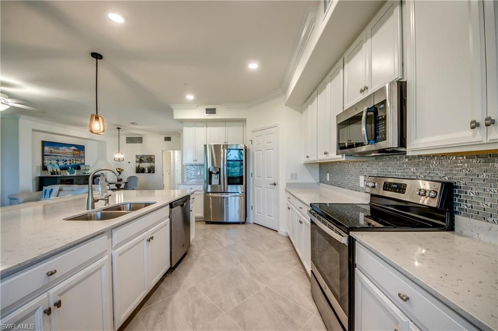 12048 Hawthorn Lake Dr, Unit 101, Fort Myers, FL 33913 Photo