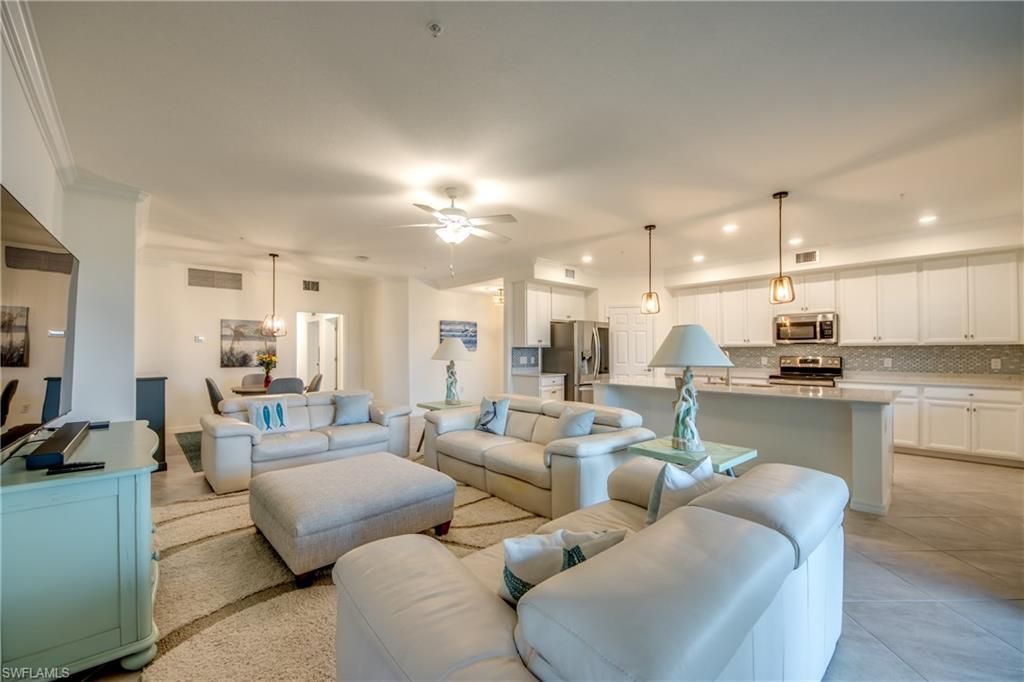 12048 Hawthorn Lake Dr, Unit 101, Fort Myers, FL 33913 Photo