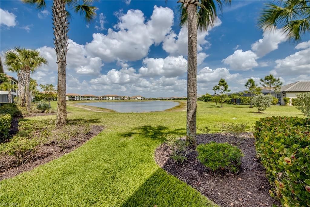 12048 Hawthorn Lake Dr, Unit 101, Fort Myers, FL 33913 Photo