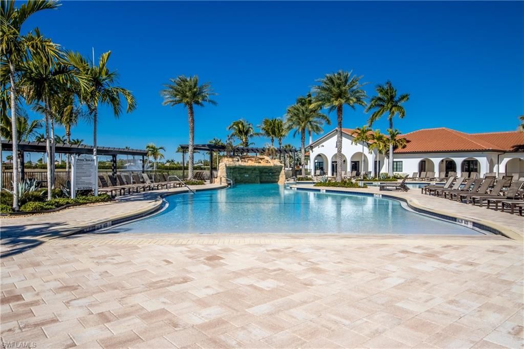 12048 Hawthorn Lake Dr, Unit 101, Fort Myers, FL 33913 Photo