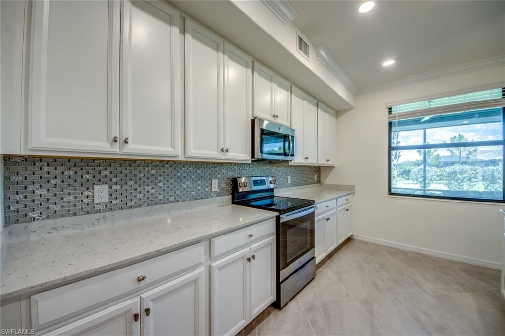 12048 Hawthorn Lake Dr, Unit 101, Fort Myers, FL 33913 Photo