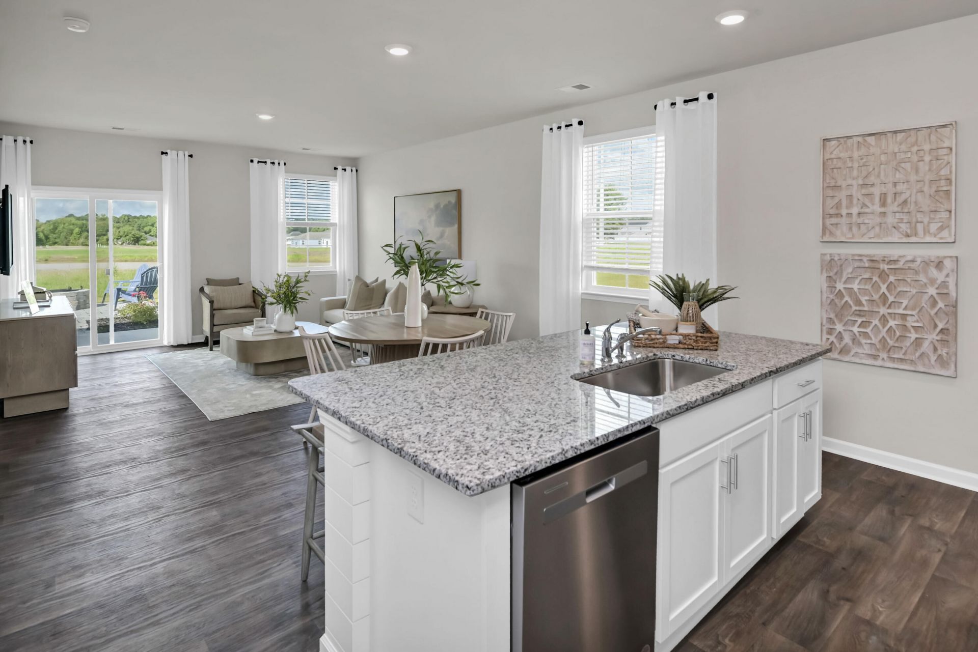 125 Tahoe Drive Photo 7