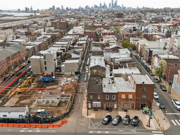 2638 E LEHIGH AVENUE, PHILADELPHIA, PA 19125