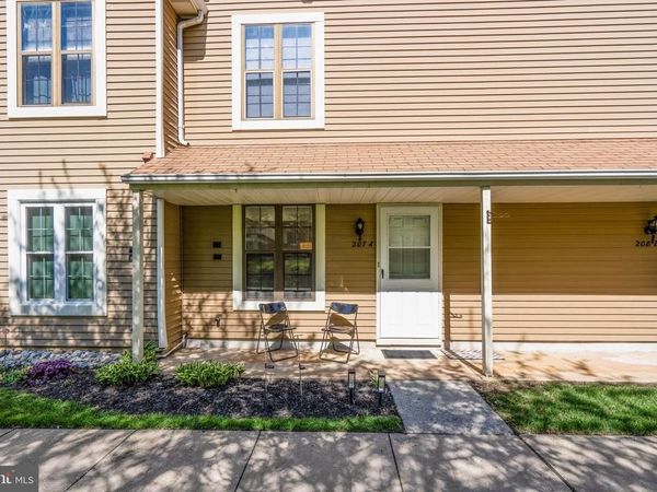 207A DERRY HILL COURT, MOUNT LAUREL, NJ 08054