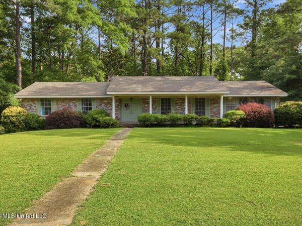 611 Marsha Drive, Mendenhall, MS 39114