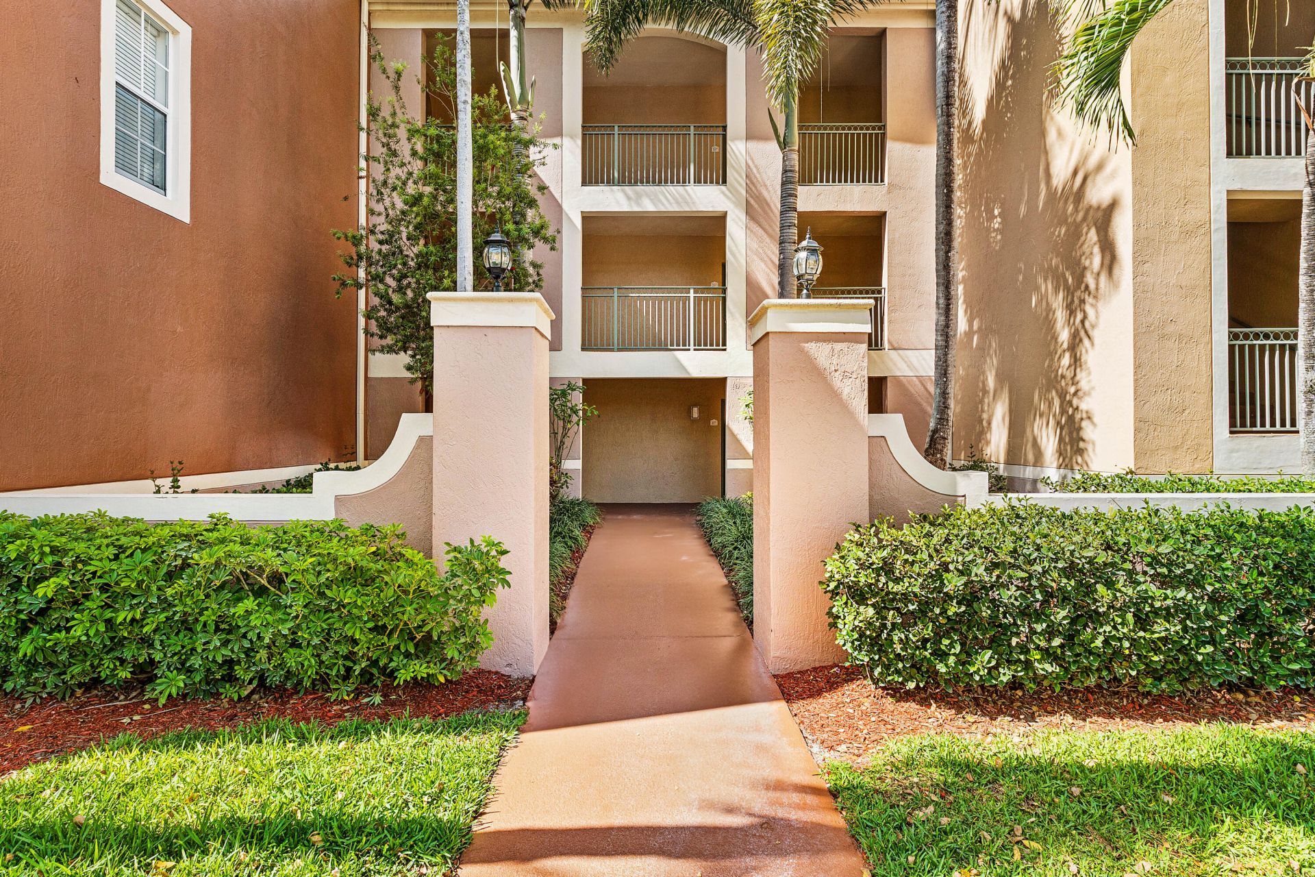 11770 St Andrews Place, Unit 304, Wellington, FL 33414 Photo