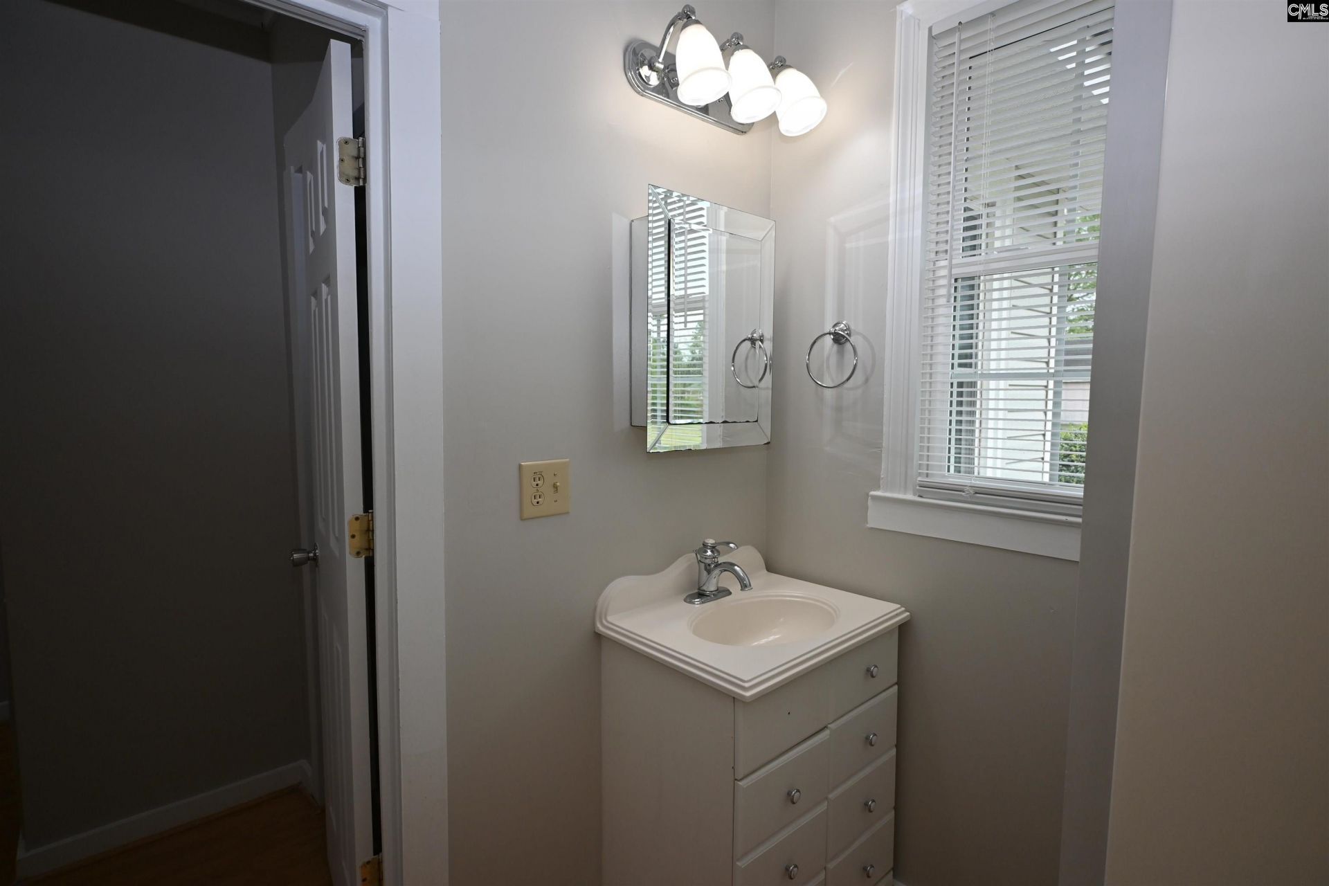 151 Barretts Way Photo 18