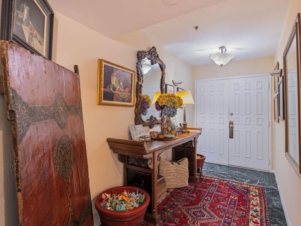 40 N Interstate 35 Highway N, Unit 1B3, Austin, TX 78701