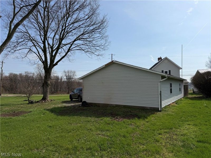 824 Goshen Avenue SE, New Philadelphia, OH 44663 Photo 6