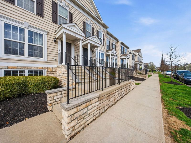 5520 Sentinel Falls Street, Dublin, OH 43016 Photo 4
