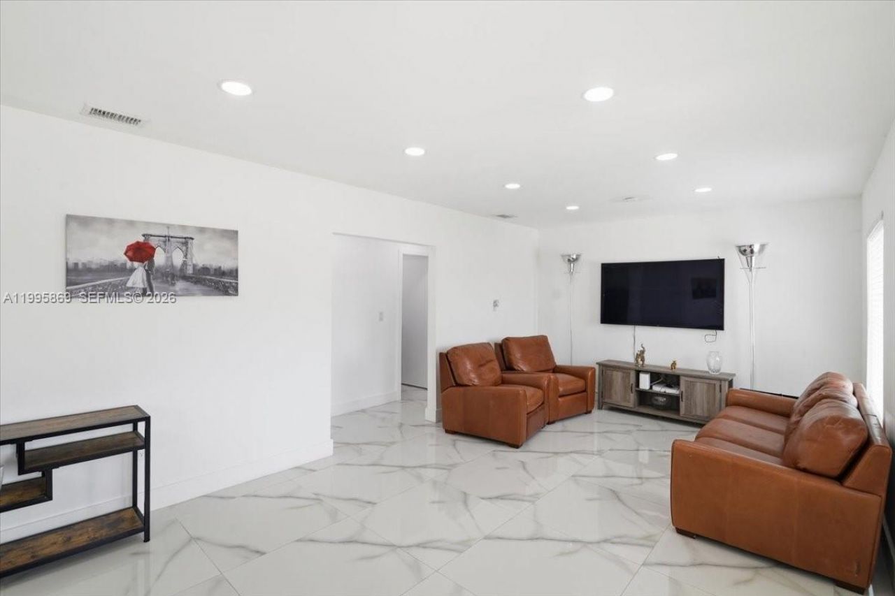 17221 NW 41st Ave , Miami Gardens, FL 33055 Photo