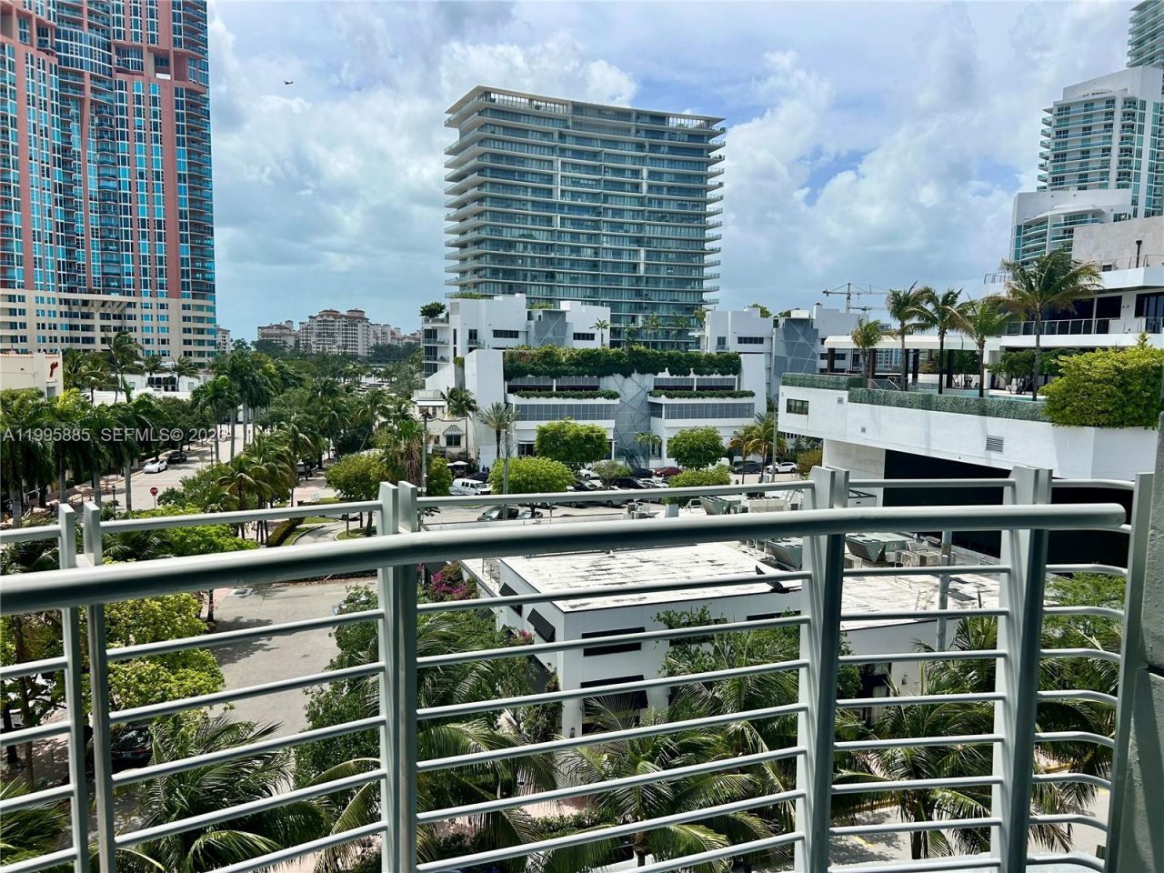 110 Washington Ave, Unit 1710, Miami Beach, FL 33139 Photo