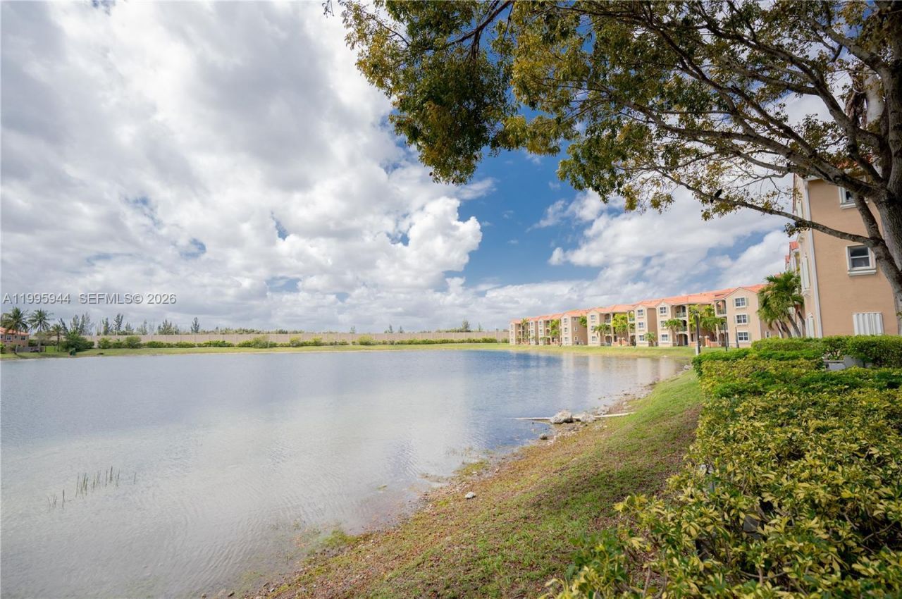 6420 NW 114th Ave, Unit 1332, Doral, FL 33178 Photo