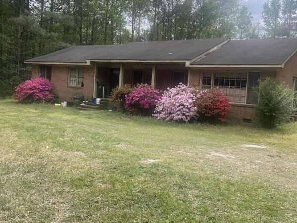 1311 Bill Town Road, Rose Hill, NC 28458