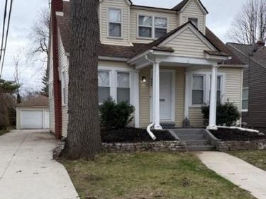 940 N Pleasant Street, Royal Oak, MI 48067