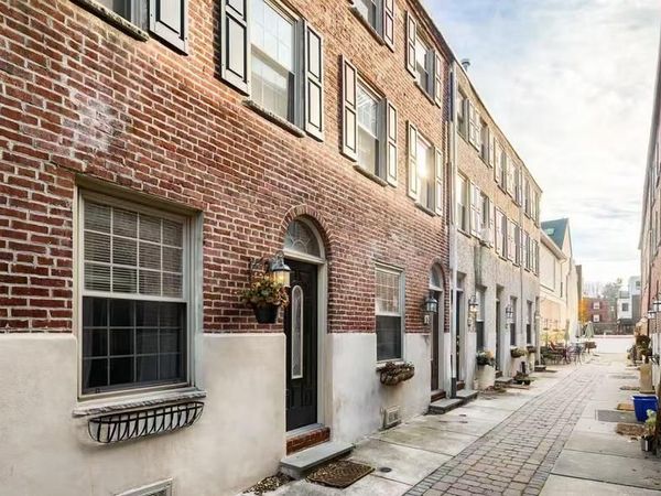 525 FITZWATER, Unit 3, PHILADELPHIA, PA 19147