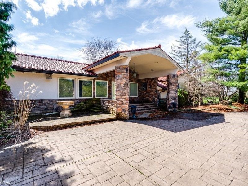 4861 Royalton Road, North Royalton, OH 44133 Photo 1