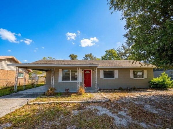 606 HOLT CIRCLE , WINTER HAVEN, FL 33880