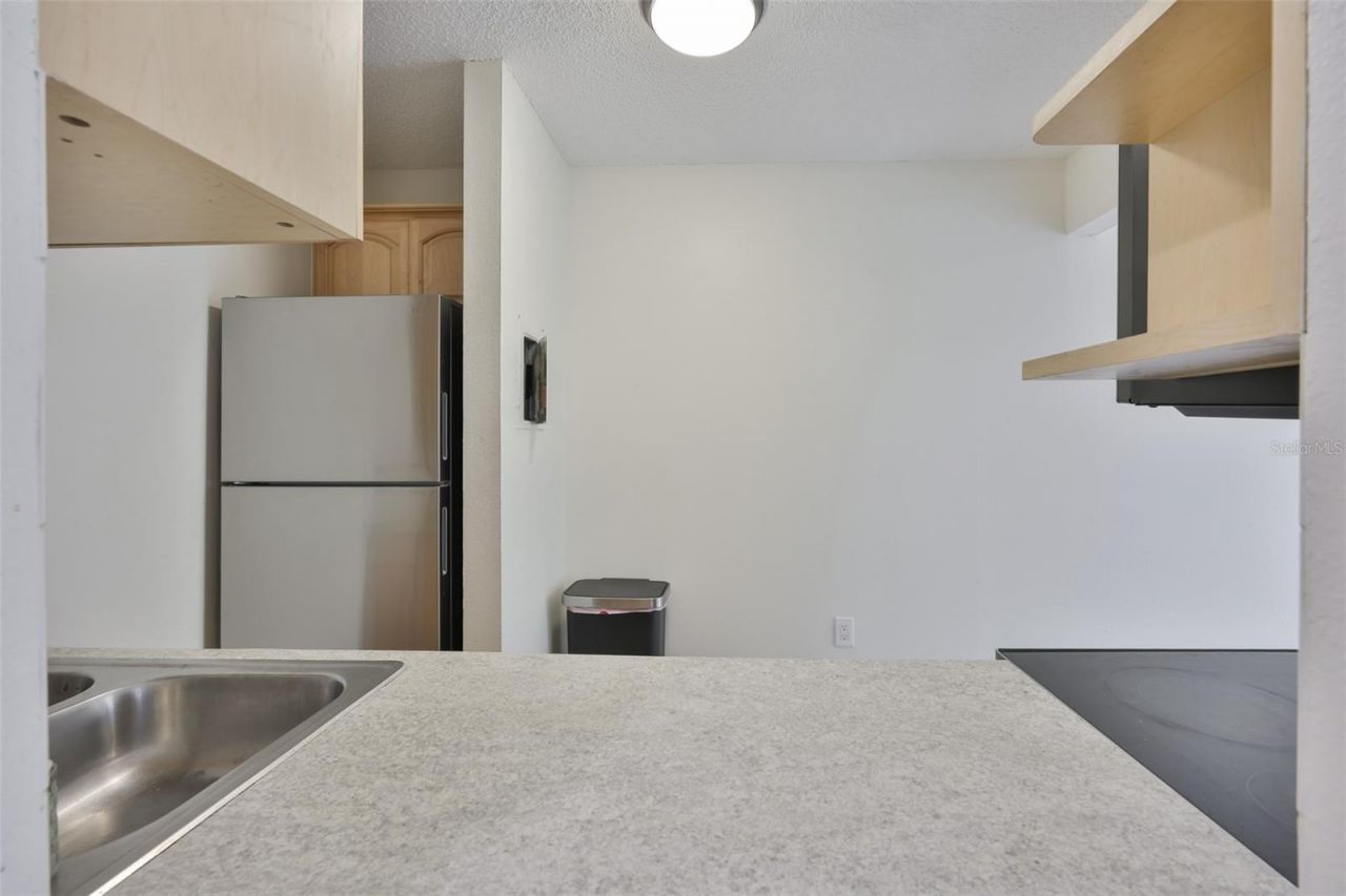 284 115th Avenue N, Unit 3, Saint Petersburg, FL 33716 Photo