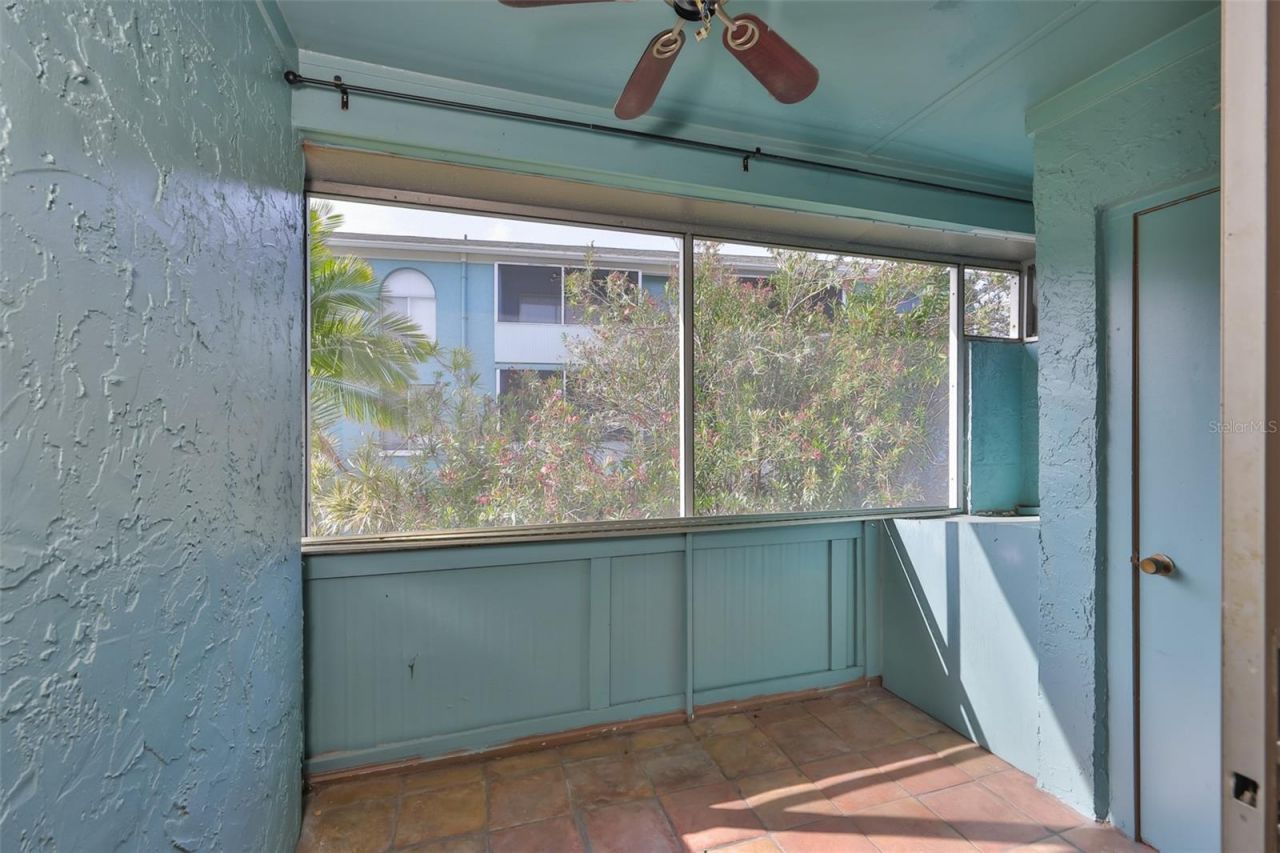 284 115th Avenue N, Unit 3, Saint Petersburg, FL 33716 Photo
