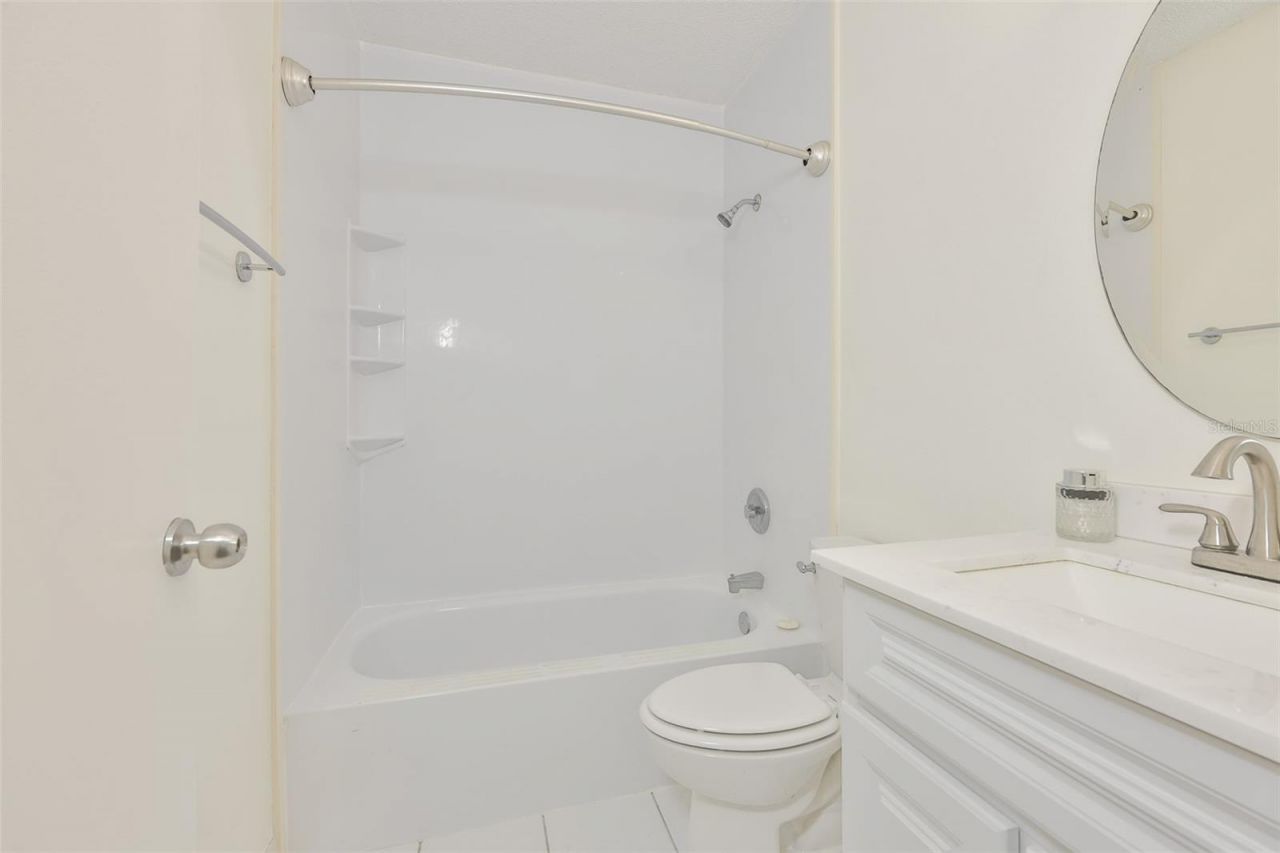 284 115th Avenue N, Unit 3, Saint Petersburg, FL 33716 Photo