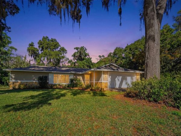 9421 WALLIEN DRIVE , BROOKSVILLE, FL 34601