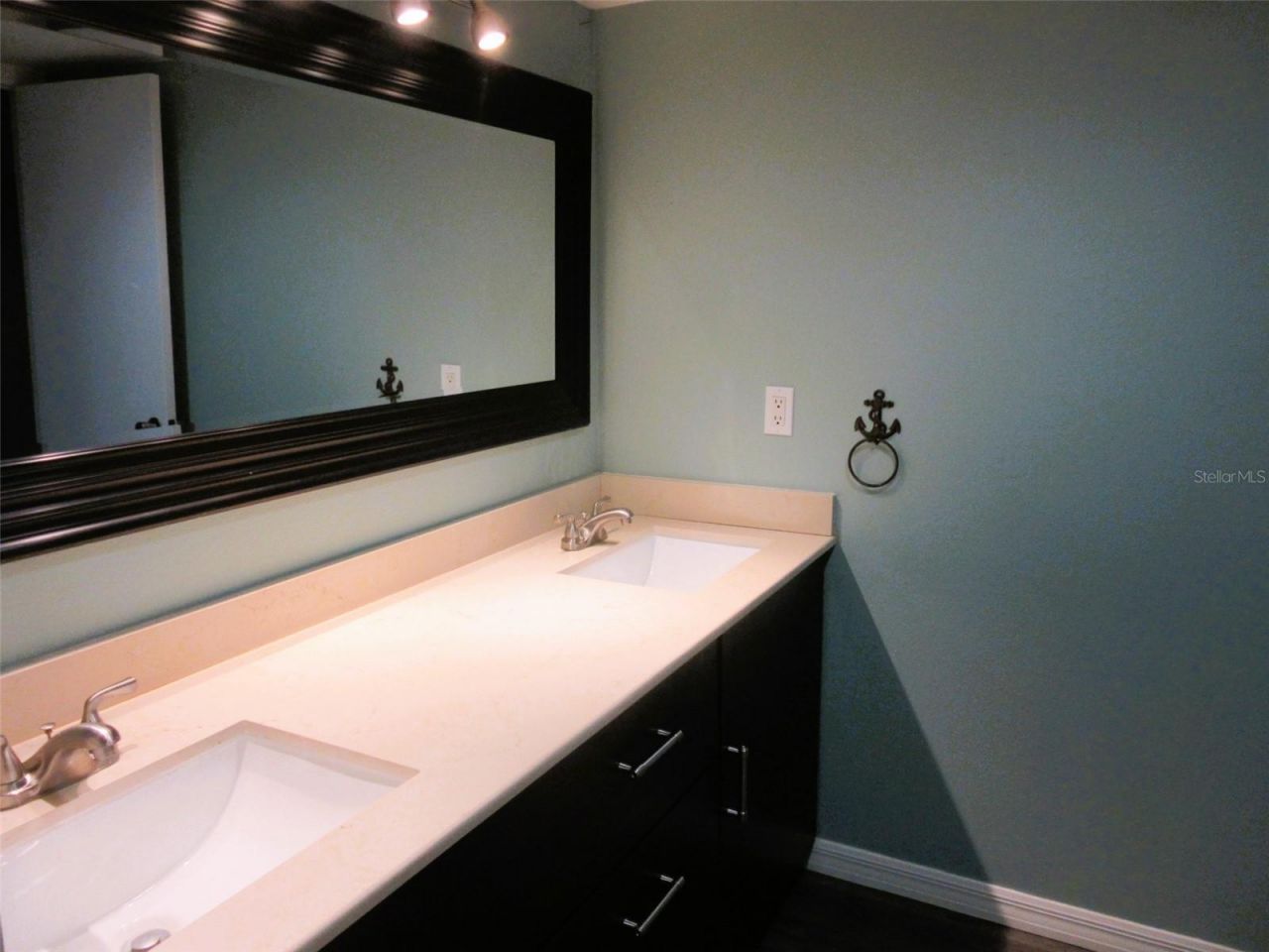 17455 Overhill Drive, Unit B, Fort Myers, FL 33908 Photo