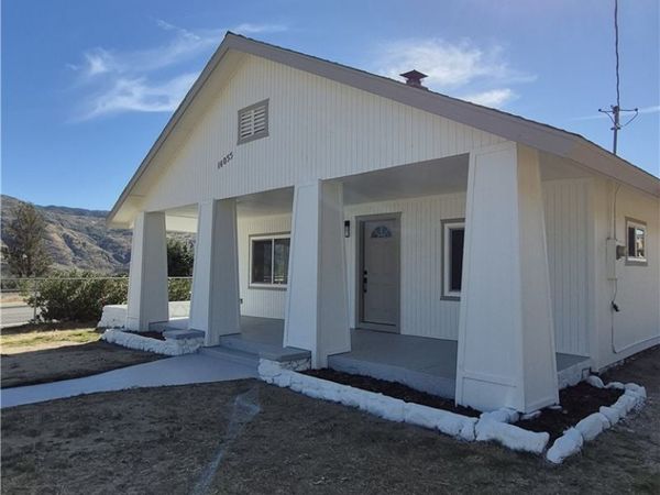 14055 Palm Street , Cabazon, CA 92230