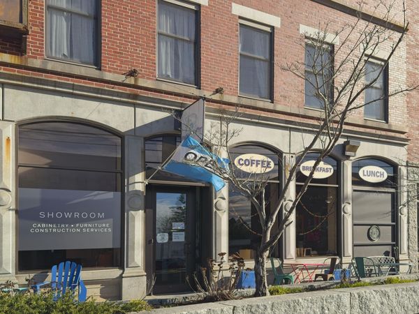 189 Main Street , Thomaston, ME 04861