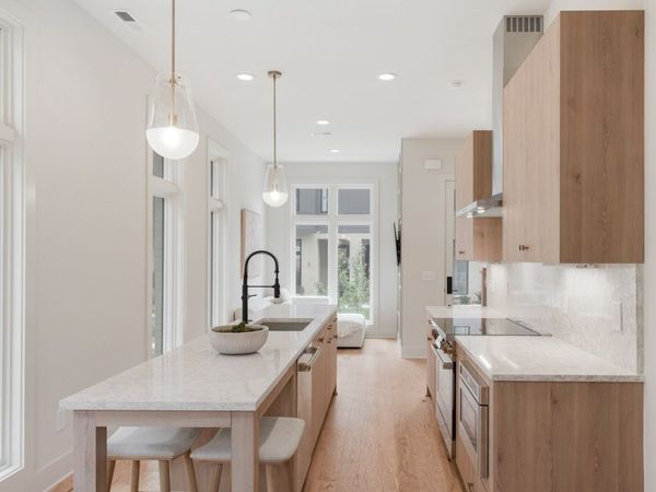 1721 6th Ave N, Unit 9, Nashville, TN 37208