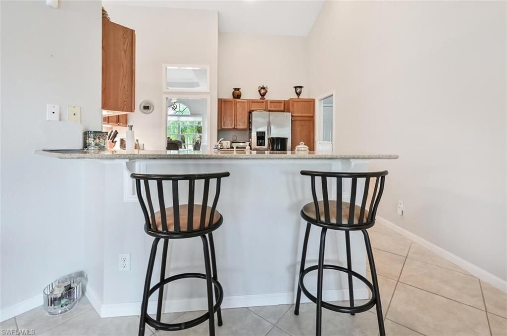 6545 Chestnut Cir, Naples, FL 34109 Photo