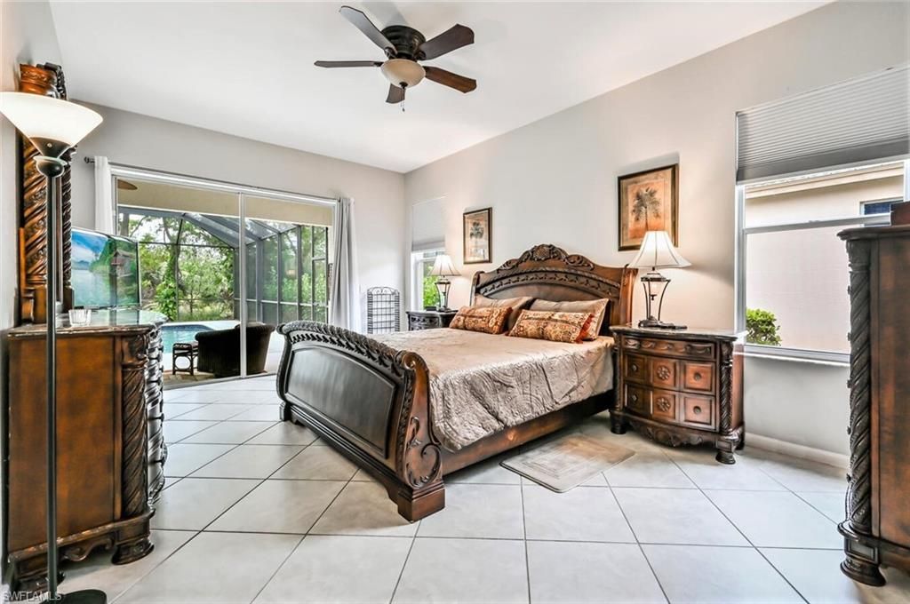 6545 Chestnut Cir, Naples, FL 34109 Photo