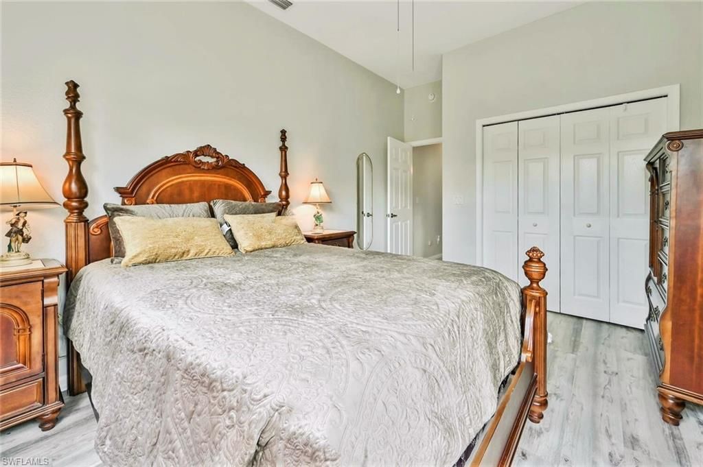 6545 Chestnut Cir, Naples, FL 34109 Photo