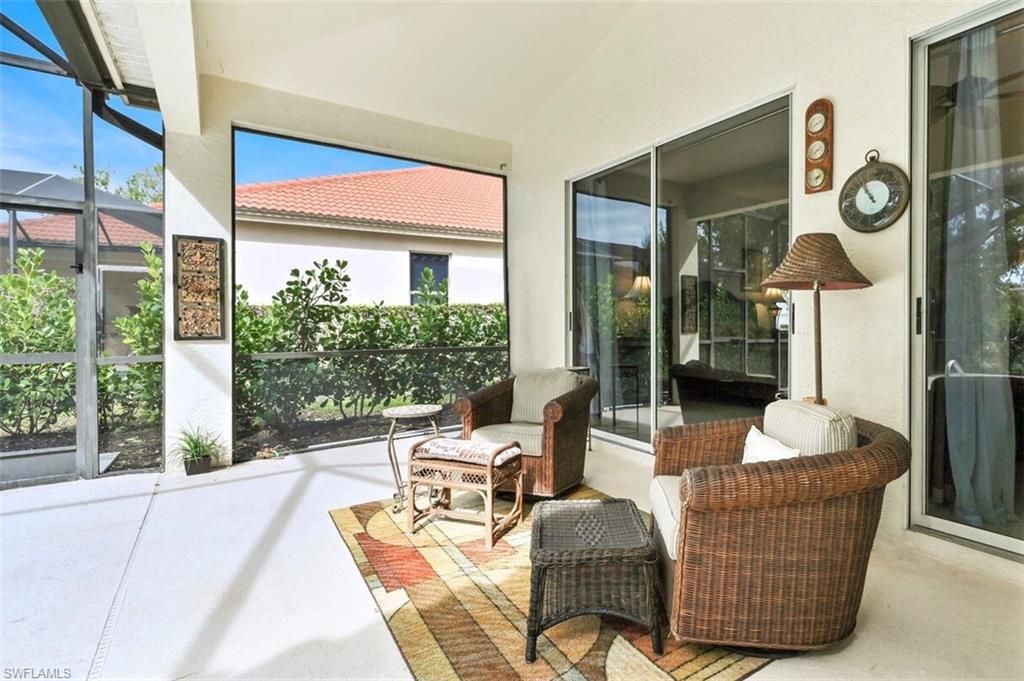 6545 Chestnut Cir, Naples, FL 34109 Photo