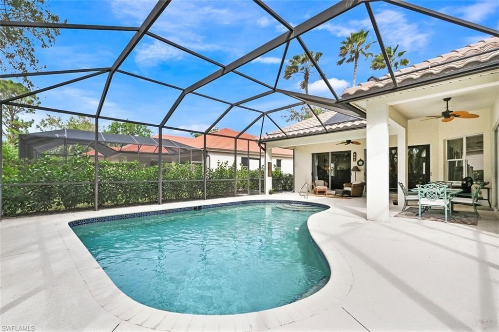 6545 Chestnut Cir, Naples, FL 34109 Photo