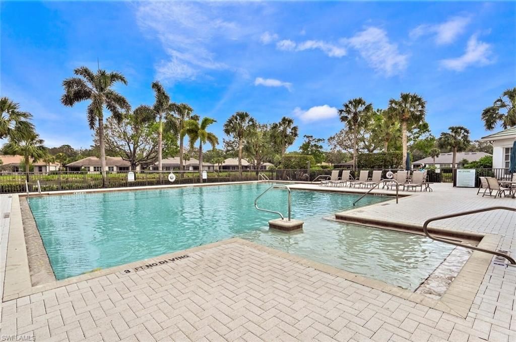 6545 Chestnut Cir, Naples, FL 34109 Photo