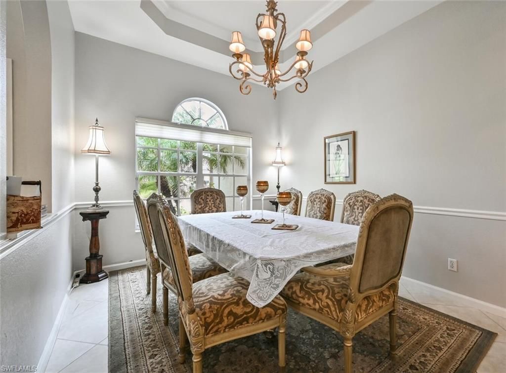 6545 Chestnut Cir, Naples, FL 34109 Photo