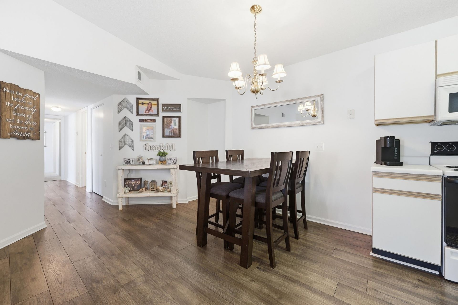 8553 Hopkins Circle Photo 9